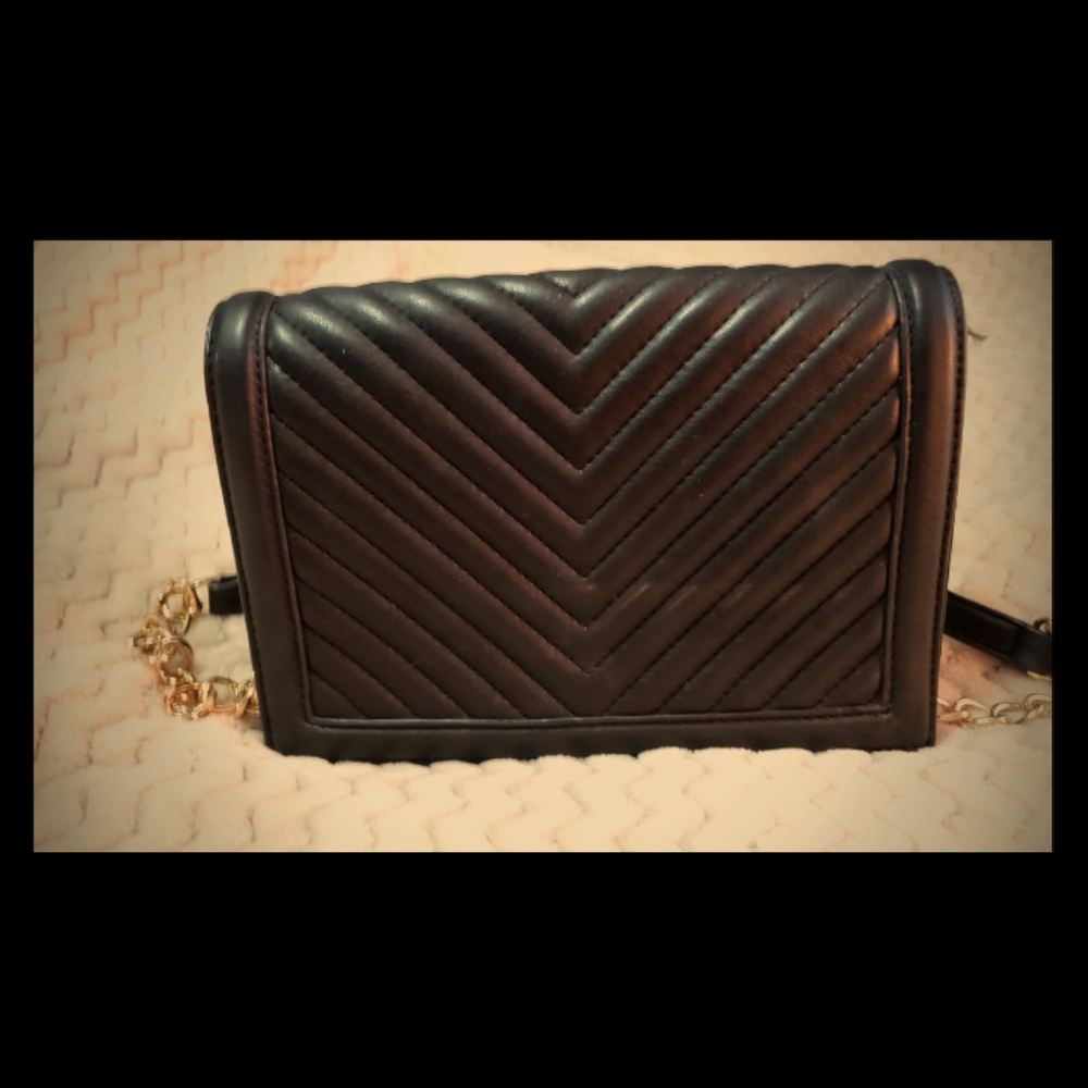 Beautiful bebe Retail bag NYC shop